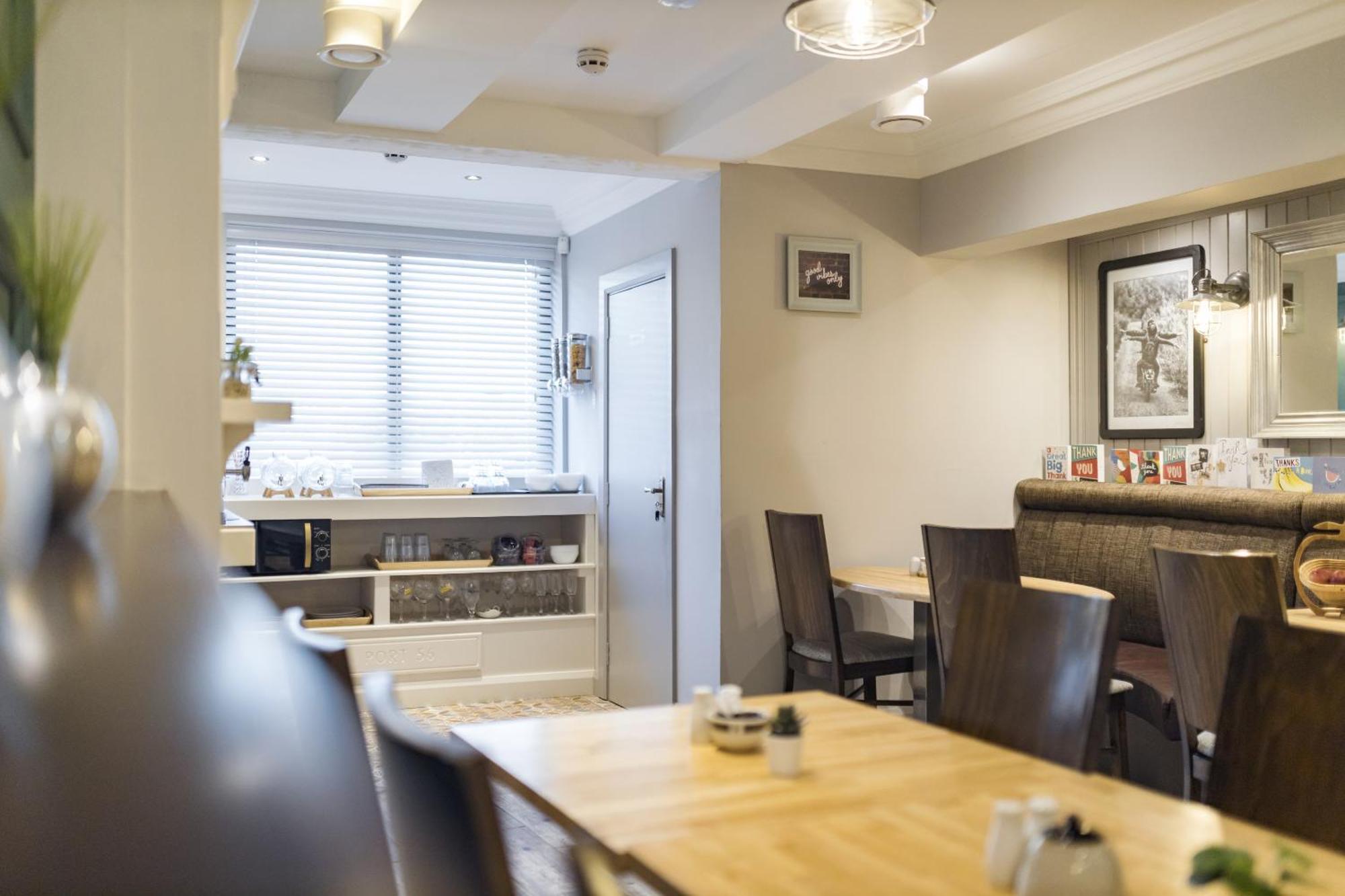 Port 56 Hotel Portstewart Ngoại thất bức ảnh