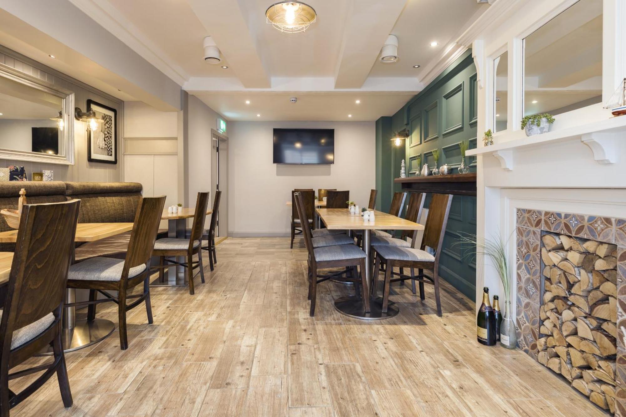 Port 56 Hotel Portstewart Ngoại thất bức ảnh